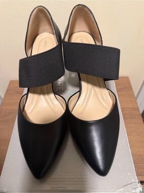 Andrew Geller Black Pointed Mary Jane Heel